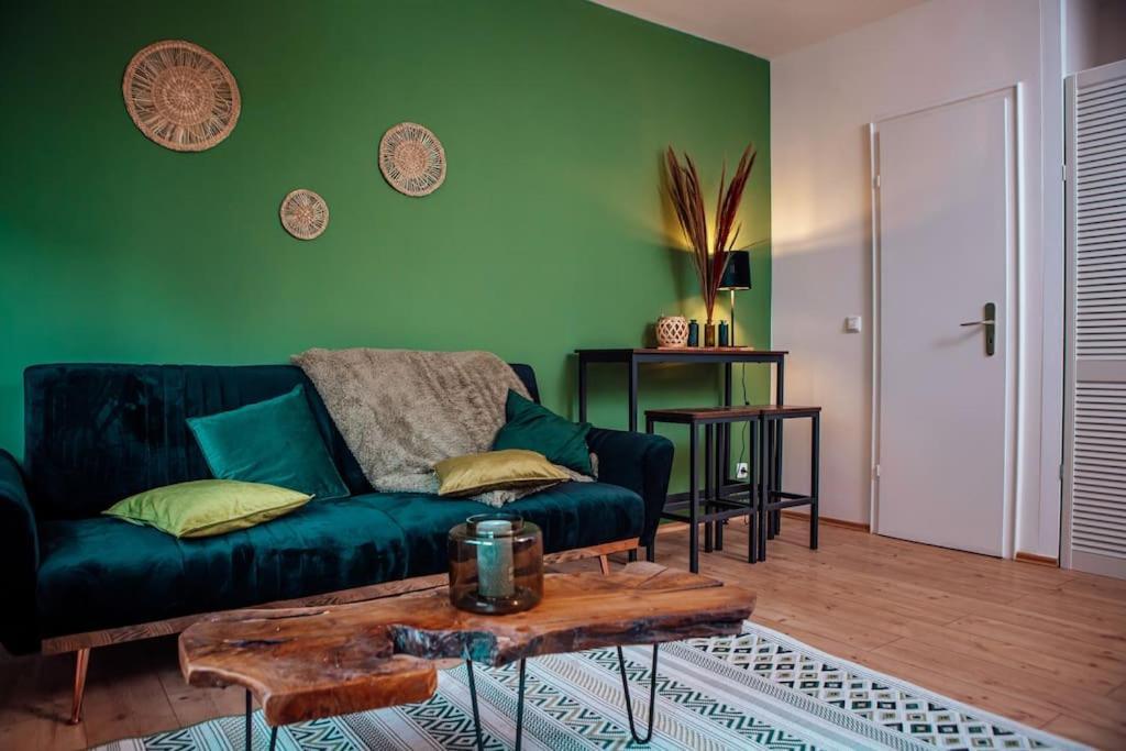 Green & Modern - City - Netflix - Wifi - 2 Person Essen Esterno foto